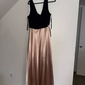 Elegant Black and Pink Evening Gown